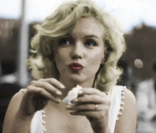 Por sus dotes de actriz, por su belleza y su sex appeal, en el da de su cumpleaos, recordamos a Marilyn Monroe.